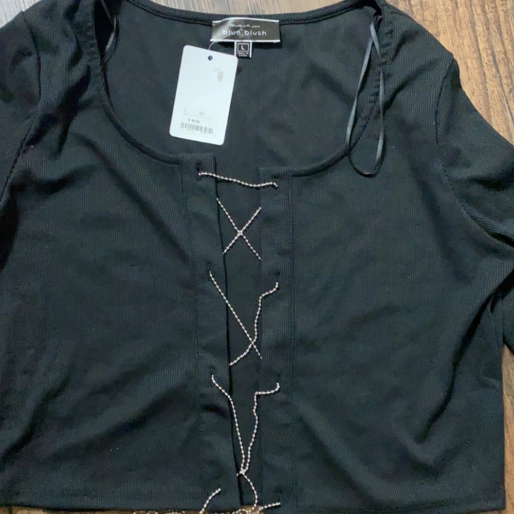 Black crop top